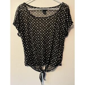 Hot Topic Short Sleeve Women's Sheer Shirt Top Size Large Skulls Black Tie Front